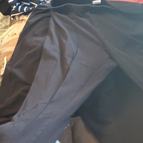 2 pairs black leggings - Picture 1 of 1